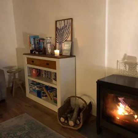 بيت للعطل Lovely 2-Bed House In Paizay-Naudouin-Embourie *